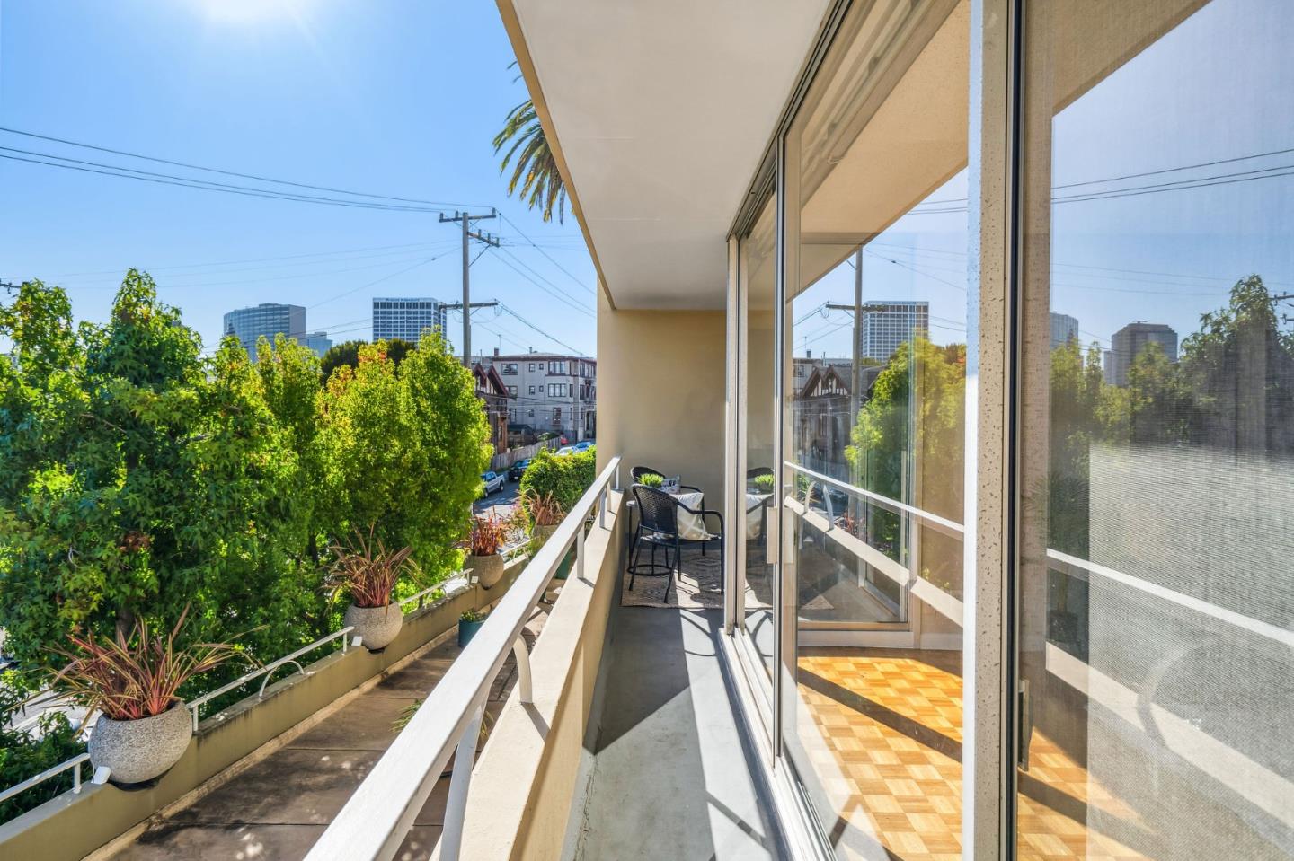 Detail Gallery Image 18 of 42 For 320 Lee St #206,  Oakland,  CA 94610 - 1 Beds | 1 Baths