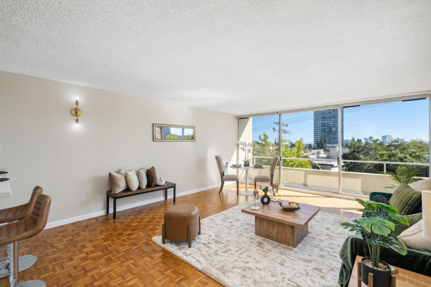 Detail Gallery Image 9 of 42 For 320 Lee St #206,  Oakland,  CA 94610 - 1 Beds | 1 Baths