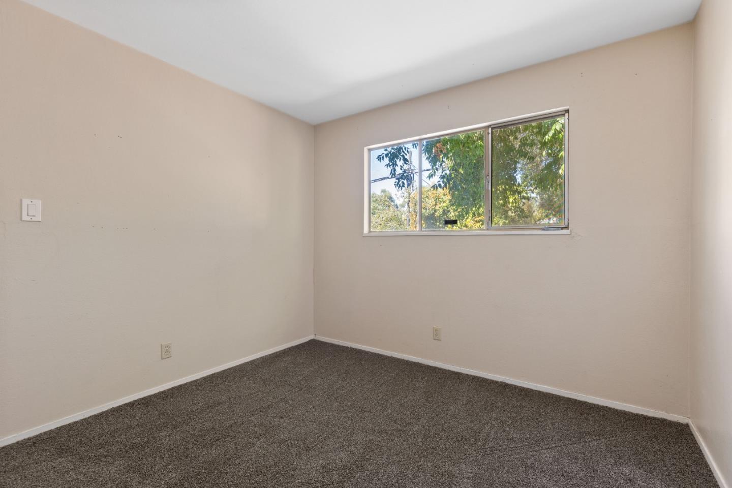 Detail Gallery Image 9 of 14 For 8288 Sunset Ave, Fair Oaks,  CA 95628 - 4 Beds | 2 Baths