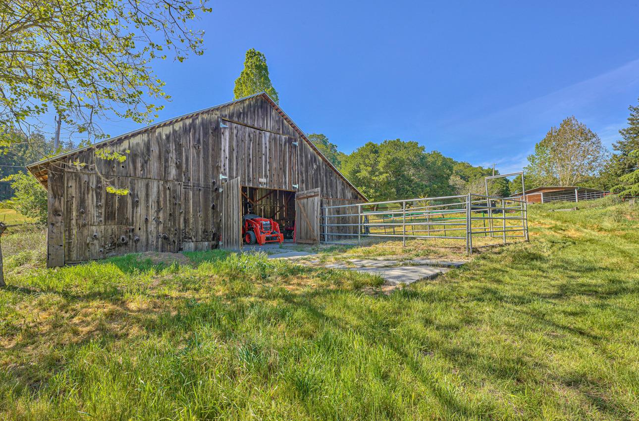 Detail Gallery Image 57 of 69 For 1021 Cannon Rd, Aromas,  CA 95004 - 3 Beds | 2/1 Baths