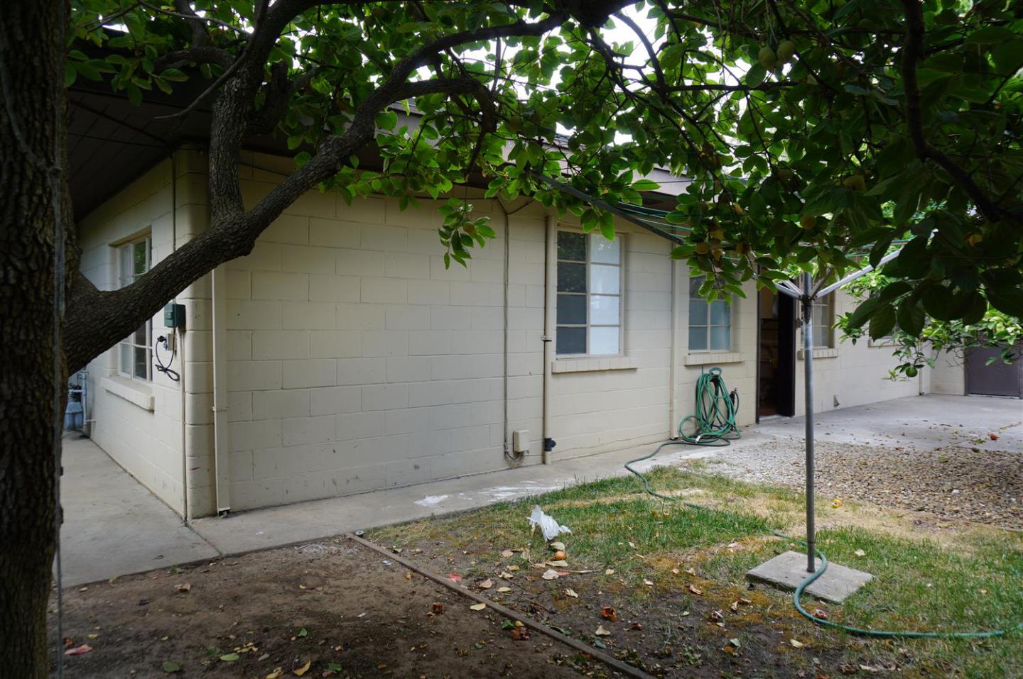 Detail Gallery Image 34 of 43 For 534 Ribier Ave, Lodi,  CA 95240 - 4 Beds | 1/1 Baths