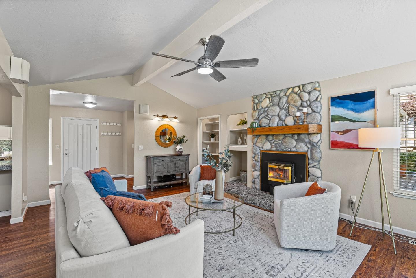 Detail Gallery Image 13 of 50 For 1550 Graham Hill Rd, Santa Cruz,  CA 95060 - 3 Beds | 2 Baths