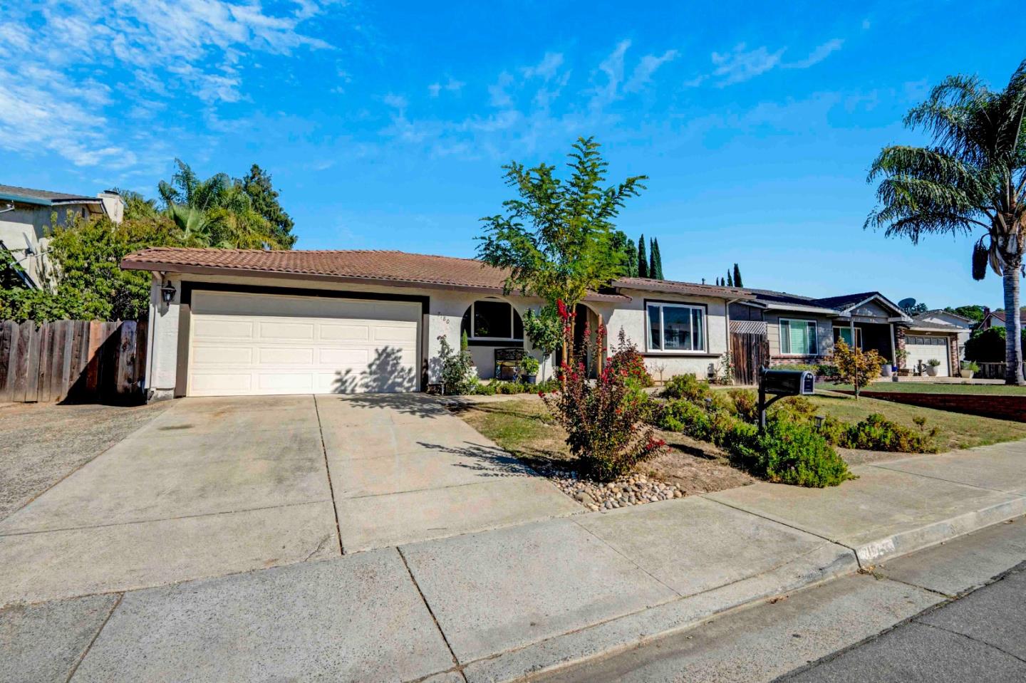 Detail Gallery Image 1 of 34 For 7180 Harvard Pl, Gilroy,  CA 95020 - 5 Beds | 2 Baths