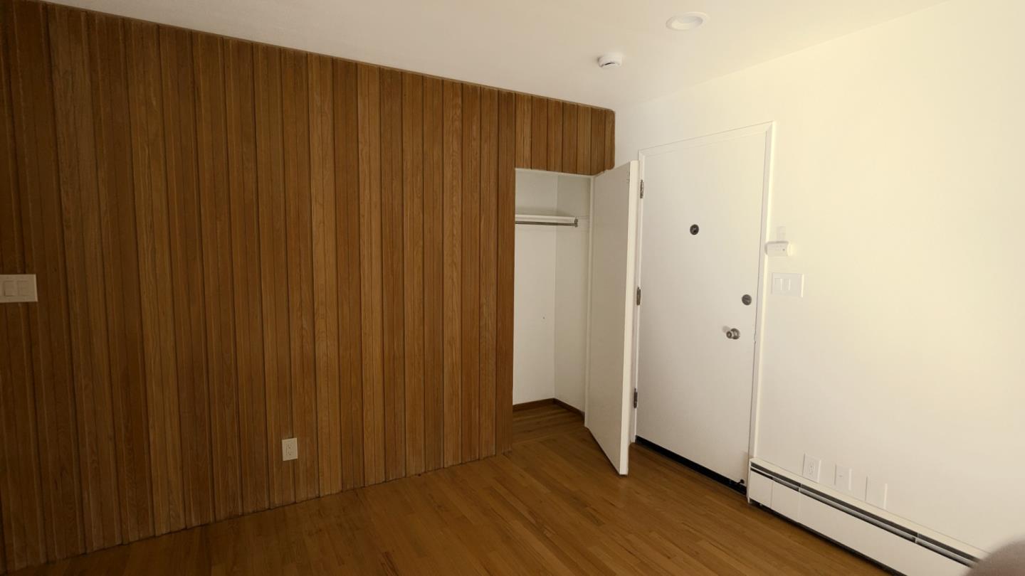 Detail Gallery Image 16 of 25 For 365 Everett Ave, Palo Alto,  CA 94301 - – Beds | – Baths