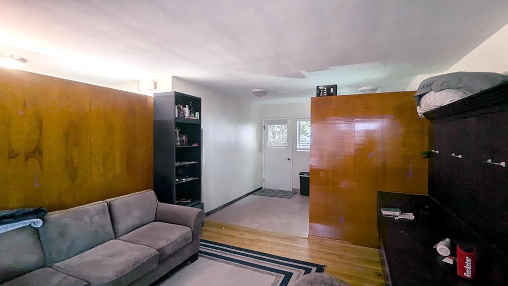 Detail Gallery Image 17 of 25 For 365 Everett Ave, Palo Alto,  CA 94301 - – Beds | – Baths