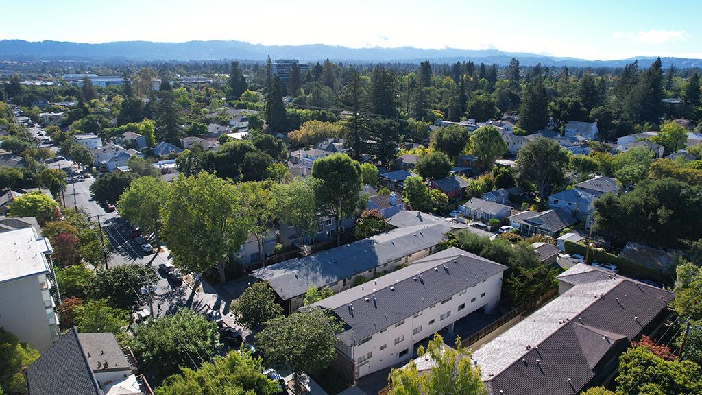 Detail Gallery Image 21 of 25 For 365 Everett Ave, Palo Alto,  CA 94301 - – Beds | – Baths