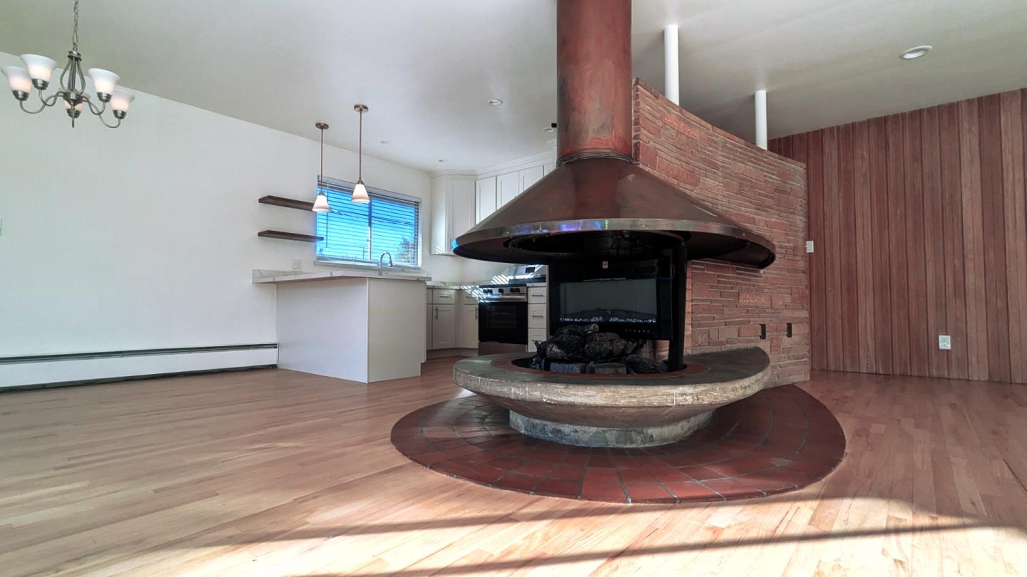 Detail Gallery Image 5 of 25 For 365 Everett Ave, Palo Alto,  CA 94301 - – Beds | – Baths
