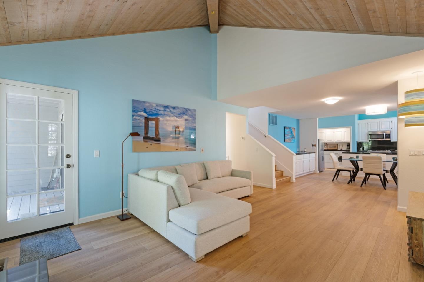 Detail Gallery Image 11 of 40 For 135 Southampton Ln #C,  Santa Cruz,  CA 95062 - 2 Beds | 2 Baths