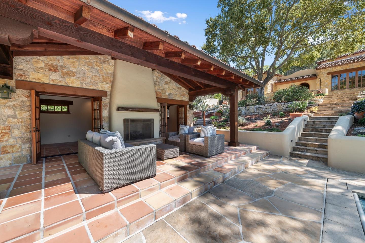 Detail Gallery Image 48 of 70 For 178 Pinon Dr, Portola Valley,  CA 94028 - 4 Beds | 4/1 Baths