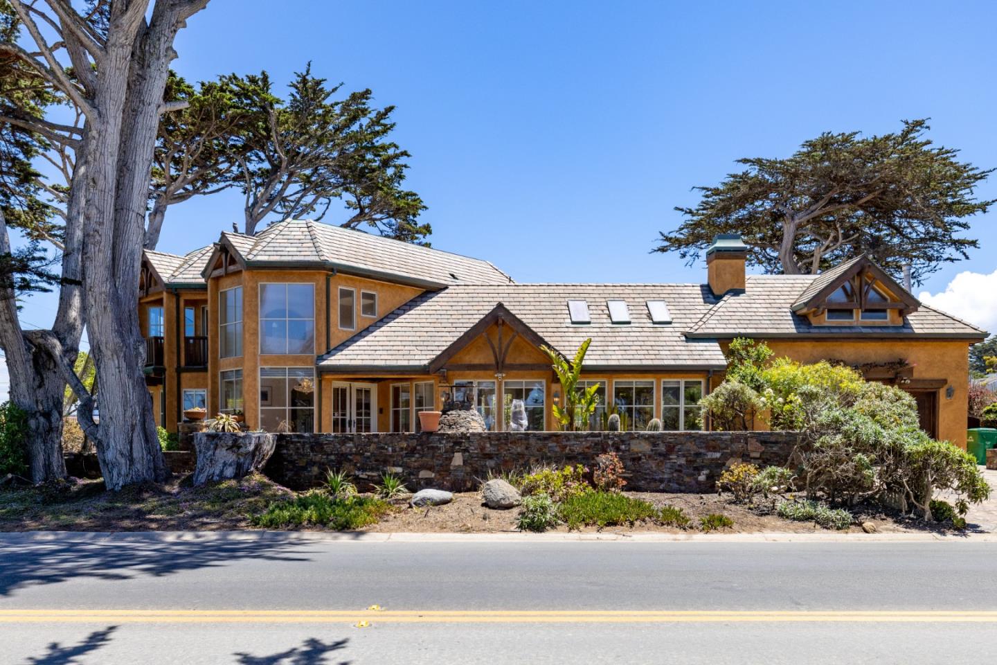 Detail Gallery Image 49 of 49 For 1273 Surf Ave, Pacific Grove,  CA 93950 - 4 Beds | 3/1 Baths