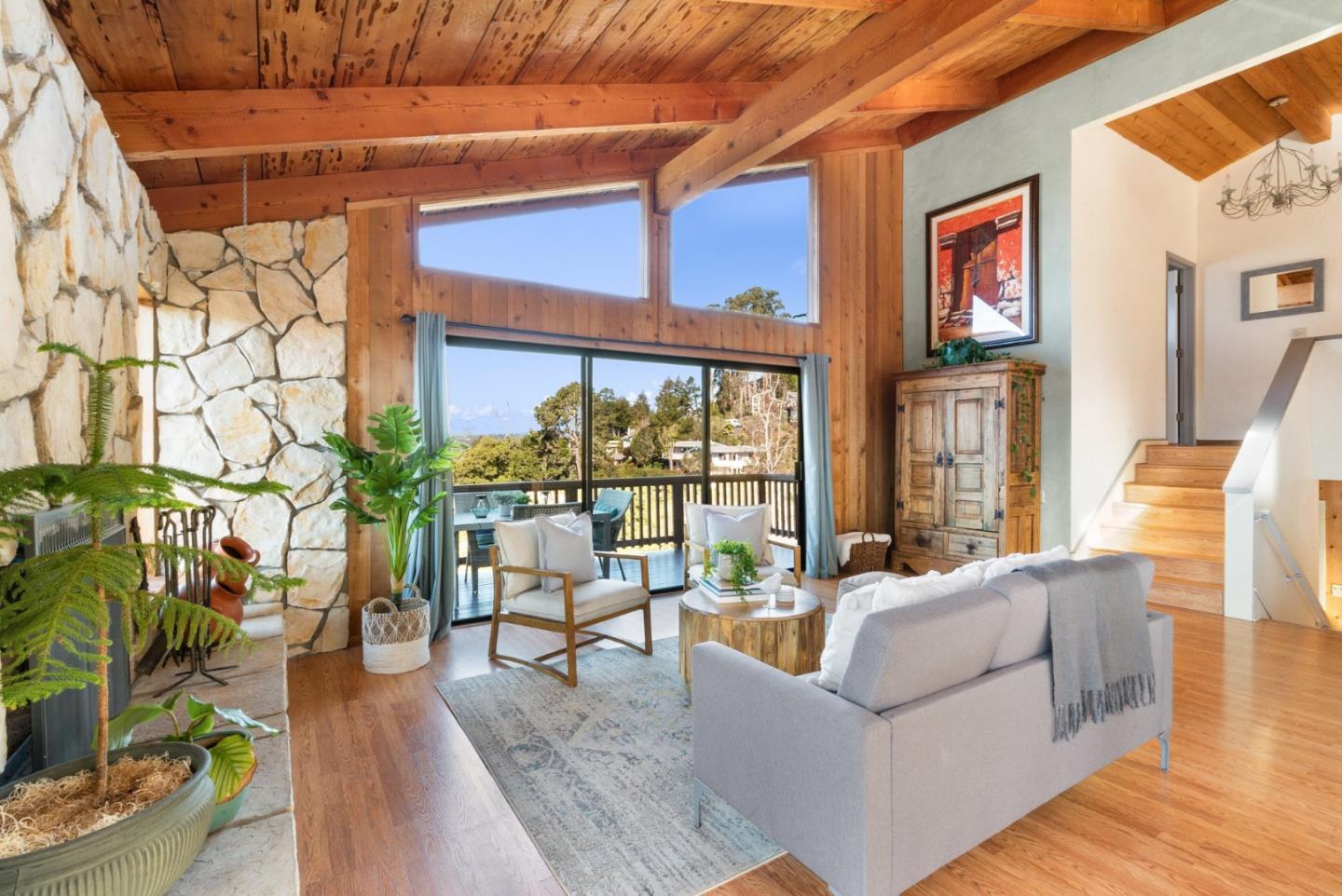 Detail Gallery Image 10 of 62 For 509 Woodhaven Ct, Aptos,  CA 95003 - 3 Beds | 2/1 Baths