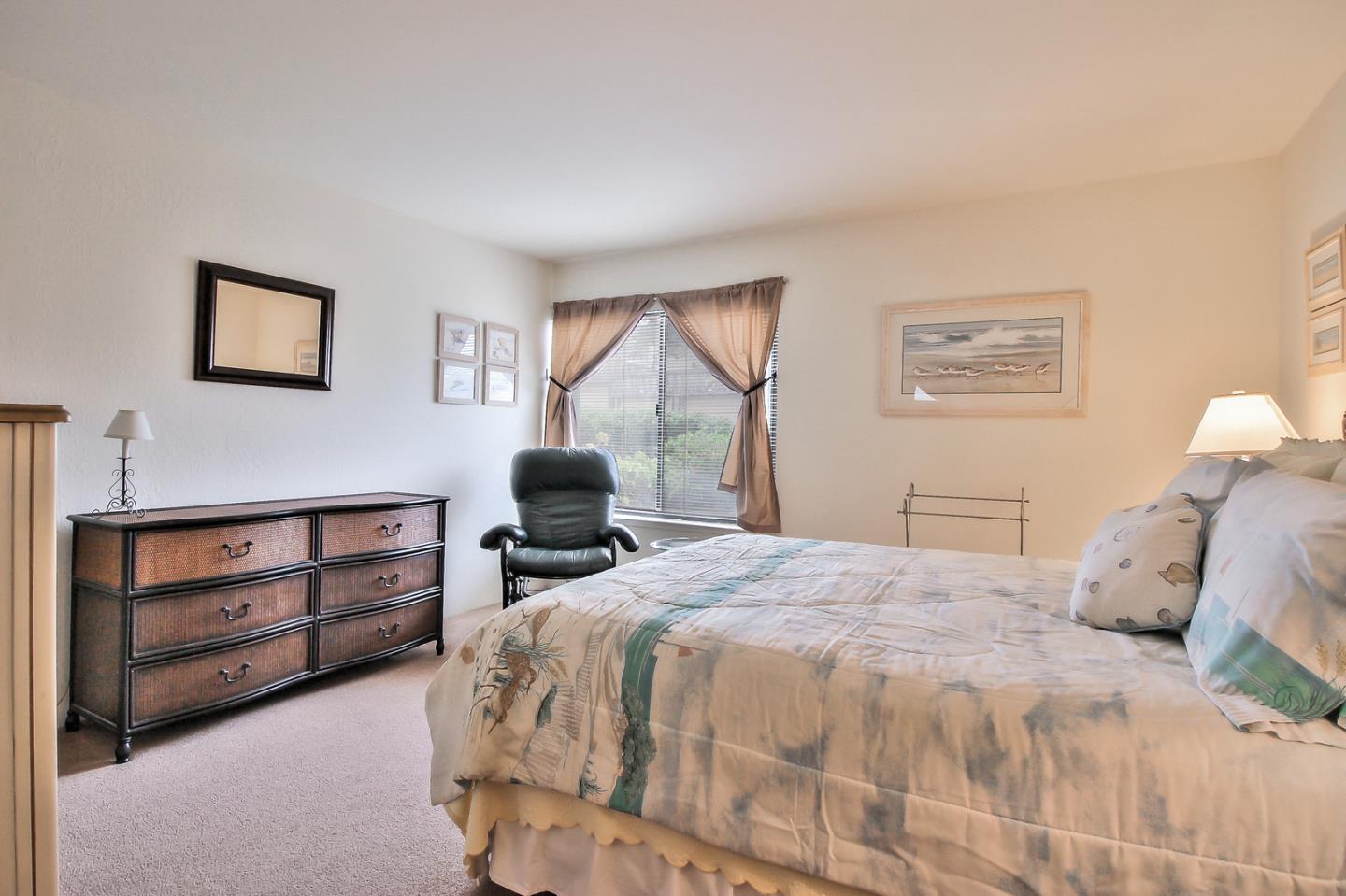 Detail Gallery Image 11 of 24 For 125 Surf Way #328,  Monterey,  CA 93940 - 1 Beds | 1 Baths