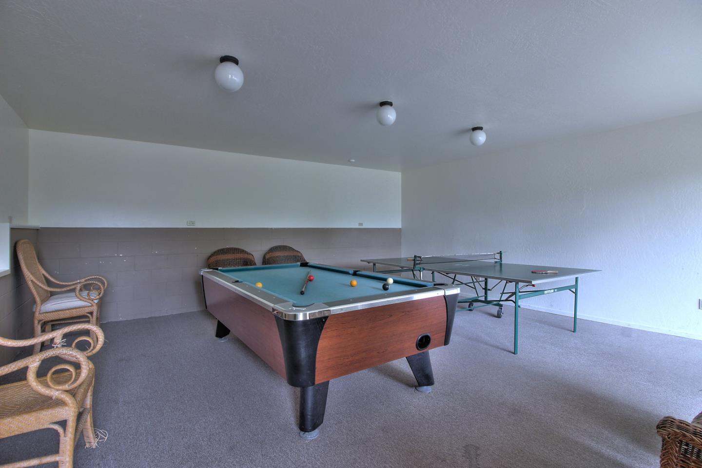 Detail Gallery Image 14 of 24 For 125 Surf Way #328,  Monterey,  CA 93940 - 1 Beds | 1 Baths