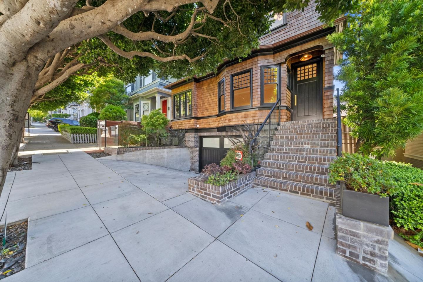 2853 Broderick Street, San Francisco, California 94123, 6 Bedrooms Bedrooms, ,5 BathroomsBathrooms,Residential,For Sale,2853 Broderick Street,ML81980574