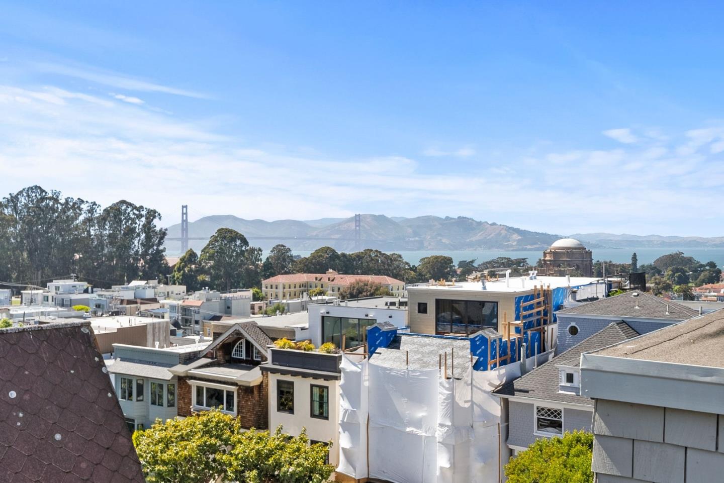 Detail Gallery Image 96 of 106 For 2853 Broderick St, San Francisco,  CA 94123 - 6 Beds | 5/1 Baths