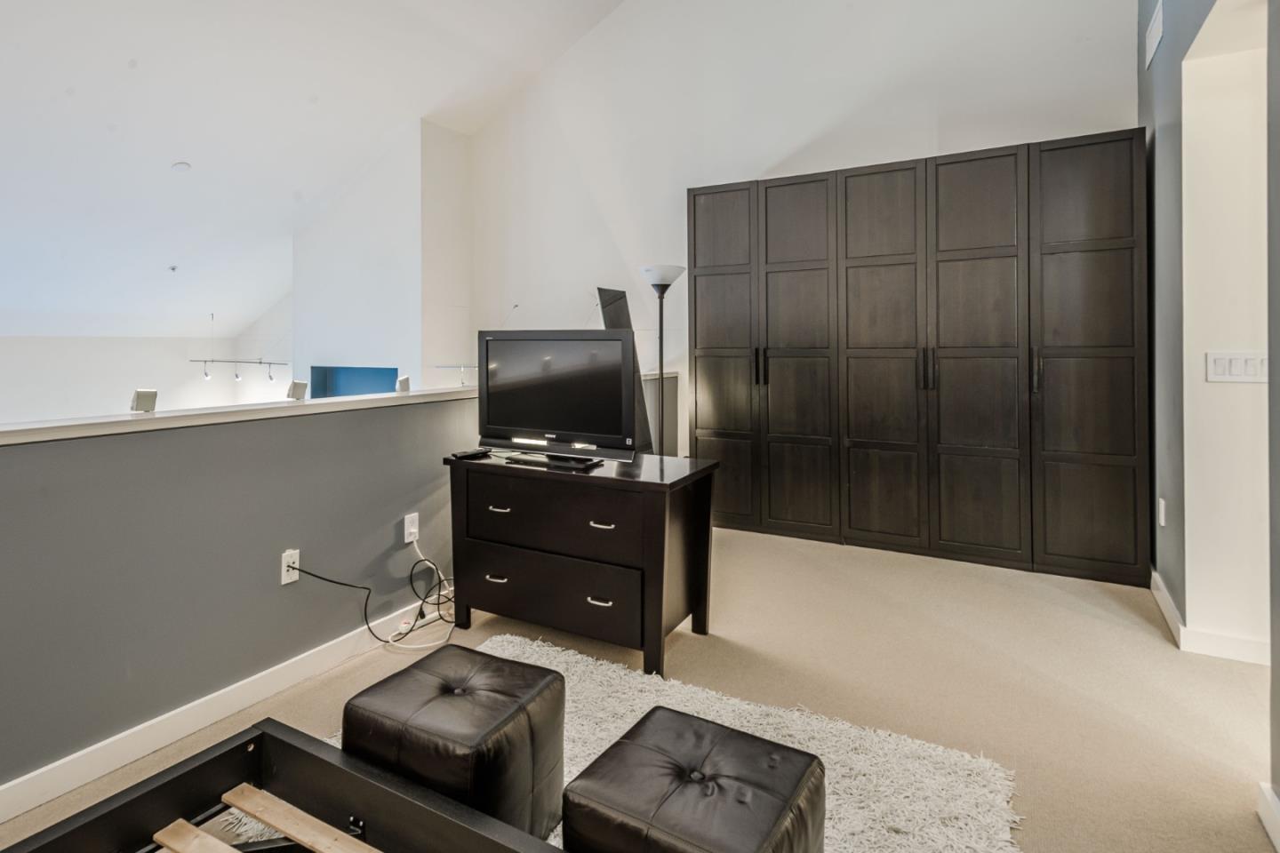 Detail Gallery Image 12 of 23 For 1000 Park Pl #C,  San Mateo,  CA 94403 - 2 Beds | 2 Baths