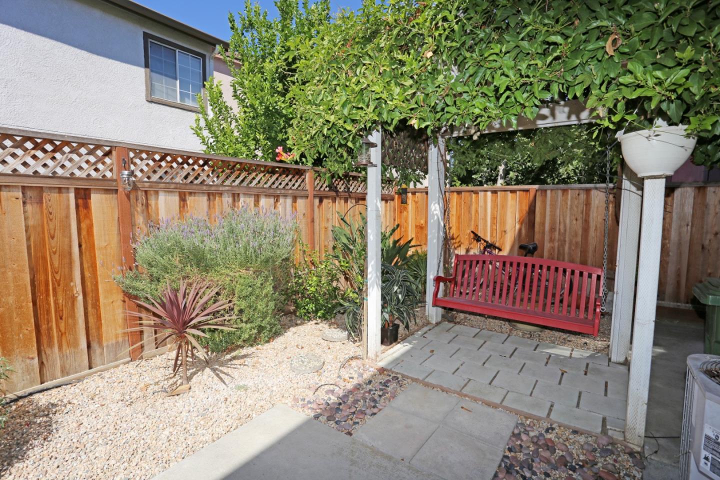 Detail Gallery Image 43 of 43 For 2777 Rubino Cir, San Jose,  CA 95125 - 3 Beds | 2/1 Baths