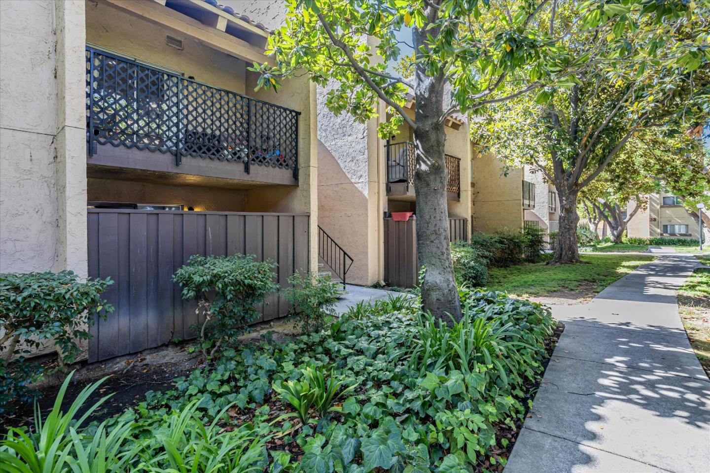 Detail Gallery Image 3 of 15 For 259 N Capitol Ave #132,  San Jose,  CA 95127 - 2 Beds | 1 Baths