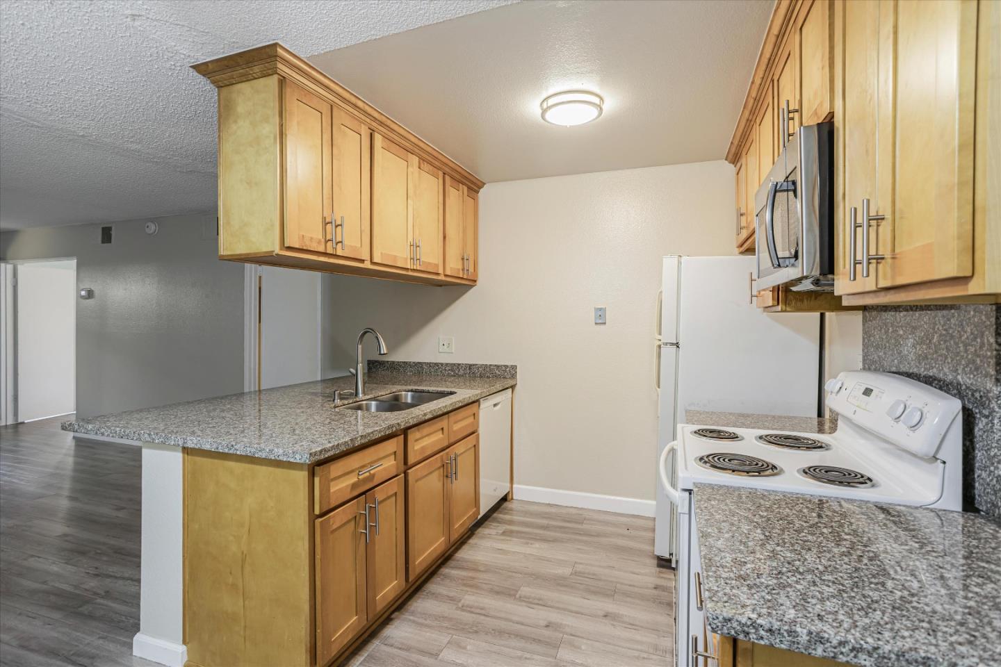 Detail Gallery Image 7 of 15 For 259 N Capitol Ave #132,  San Jose,  CA 95127 - 2 Beds | 1 Baths