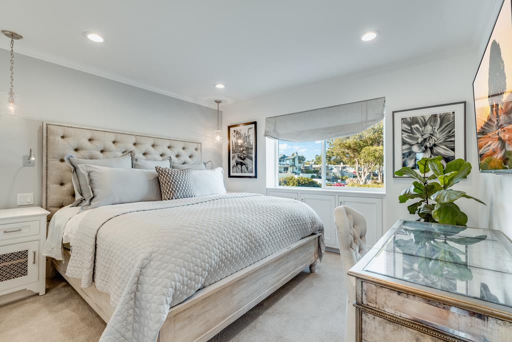 Detail Gallery Image 28 of 46 For 22130 E Cliff Dr 2a,  Santa Cruz,  CA 95062 - 2 Beds | 2 Baths