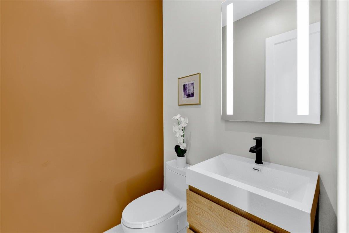 Detail Gallery Image 50 of 65 For 1445 Isabelle Ave, Mountain View,  CA 94040 - 6 Beds | 5/1 Baths