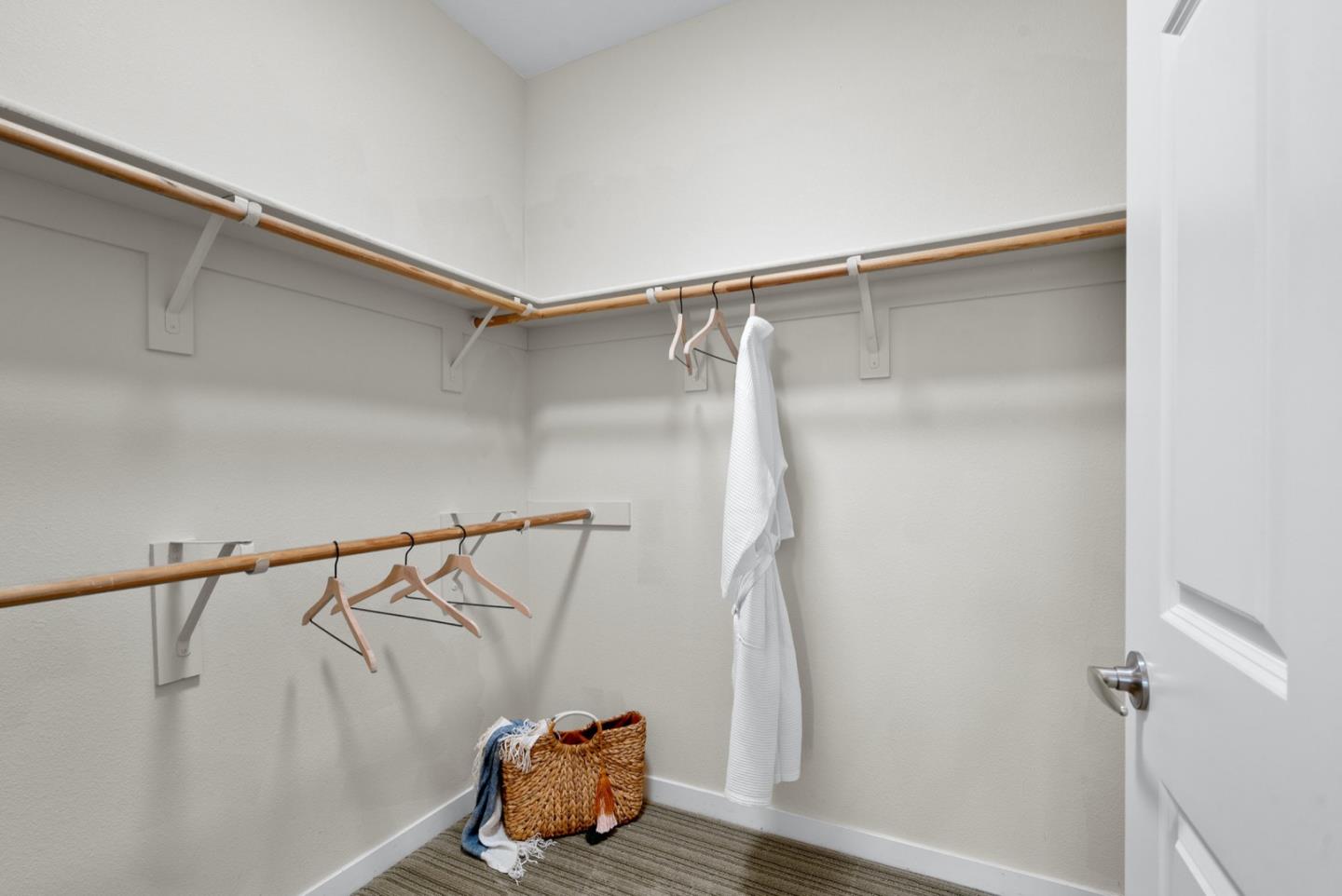 Detail Gallery Image 25 of 33 For 1066 41st Ave #A201,  Capitola,  CA 95010 - 1 Beds | 1 Baths