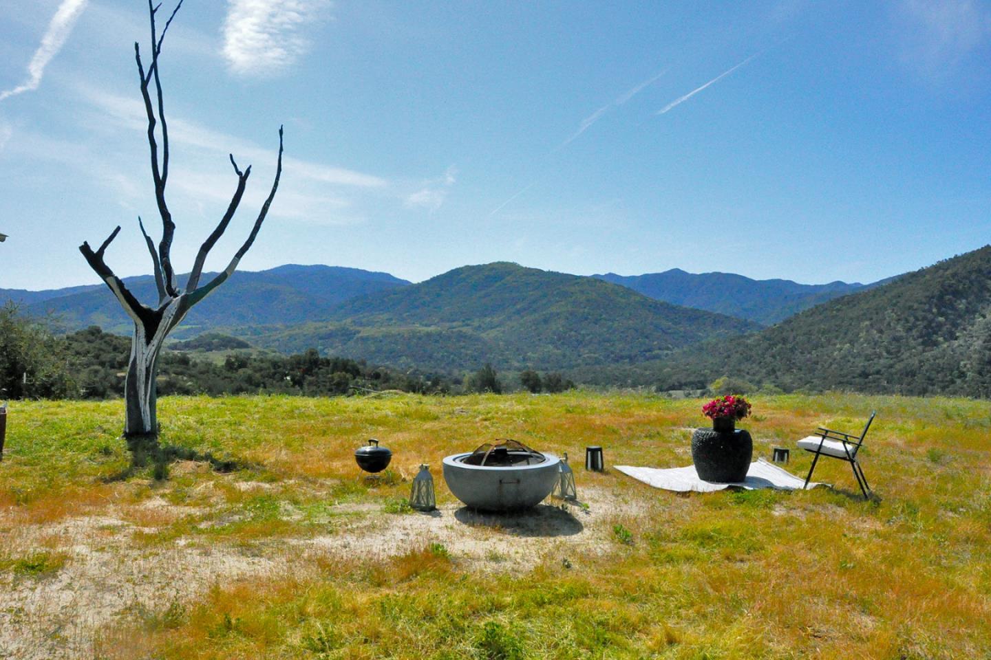 Detail Gallery Image 1 of 13 For 190 Cachagua Rd, Carmel Valley,  CA 93924 - – Beds | – Baths