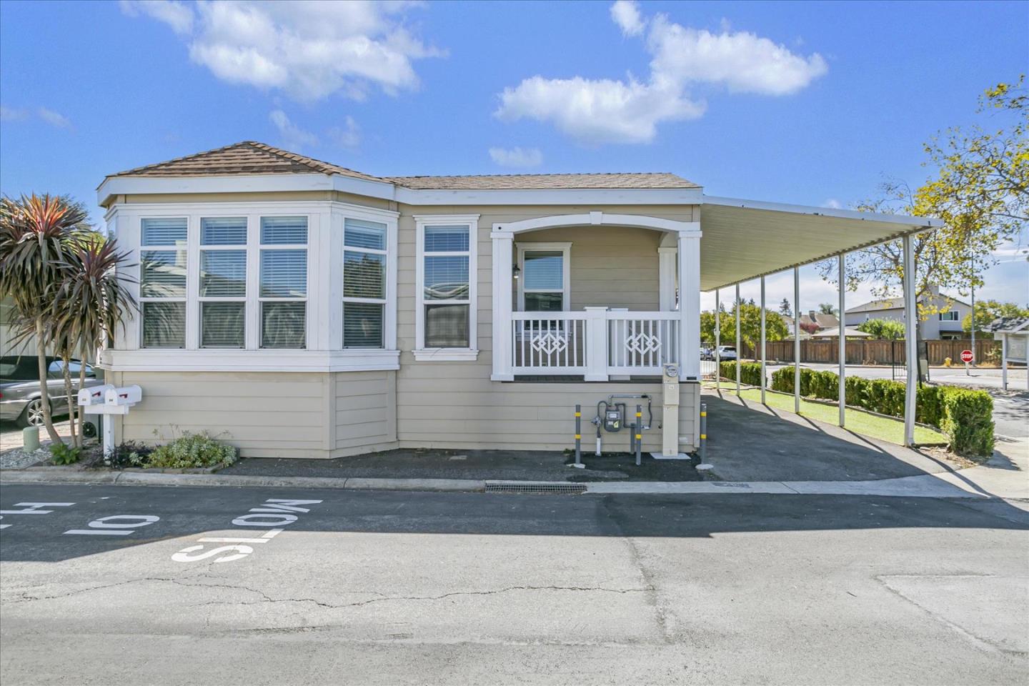 Detail Gallery Image 1 of 38 For 575 San Pedro Ave #56,  Morgan Hill,  CA 95037 - 3 Beds | 2 Baths