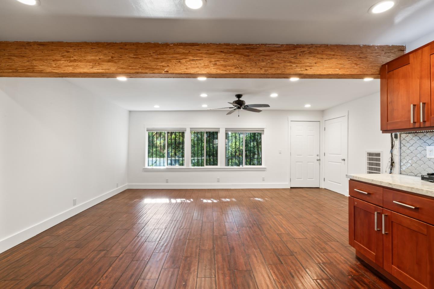 9560 Alcala Avenue, Oakland, California 94605, 2 Bedrooms Bedrooms, ,1 BathroomBathrooms,Residential,For Sale,9560 Alcala Avenue,ML81980823