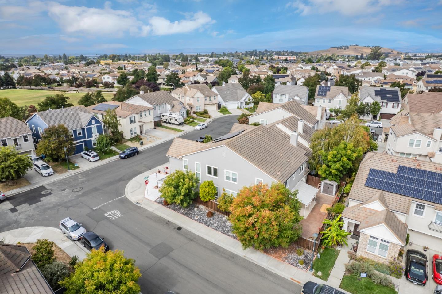 Detail Gallery Image 27 of 33 For 178 Sienna Way, American Canyon,  CA 94503 - 6 Beds | 4/1 Baths