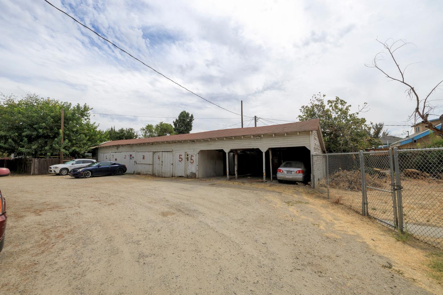 Detail Gallery Image 37 of 44 For 2523 5th St, Ceres,  CA 95307 - – Beds | – Baths