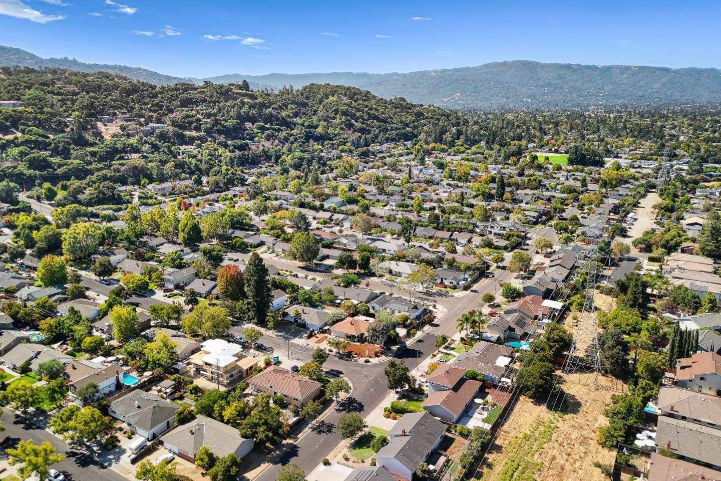 Detail Gallery Image 34 of 35 For 235 Danville Dr, Los Gatos,  CA 95032 - 3 Beds | 2 Baths