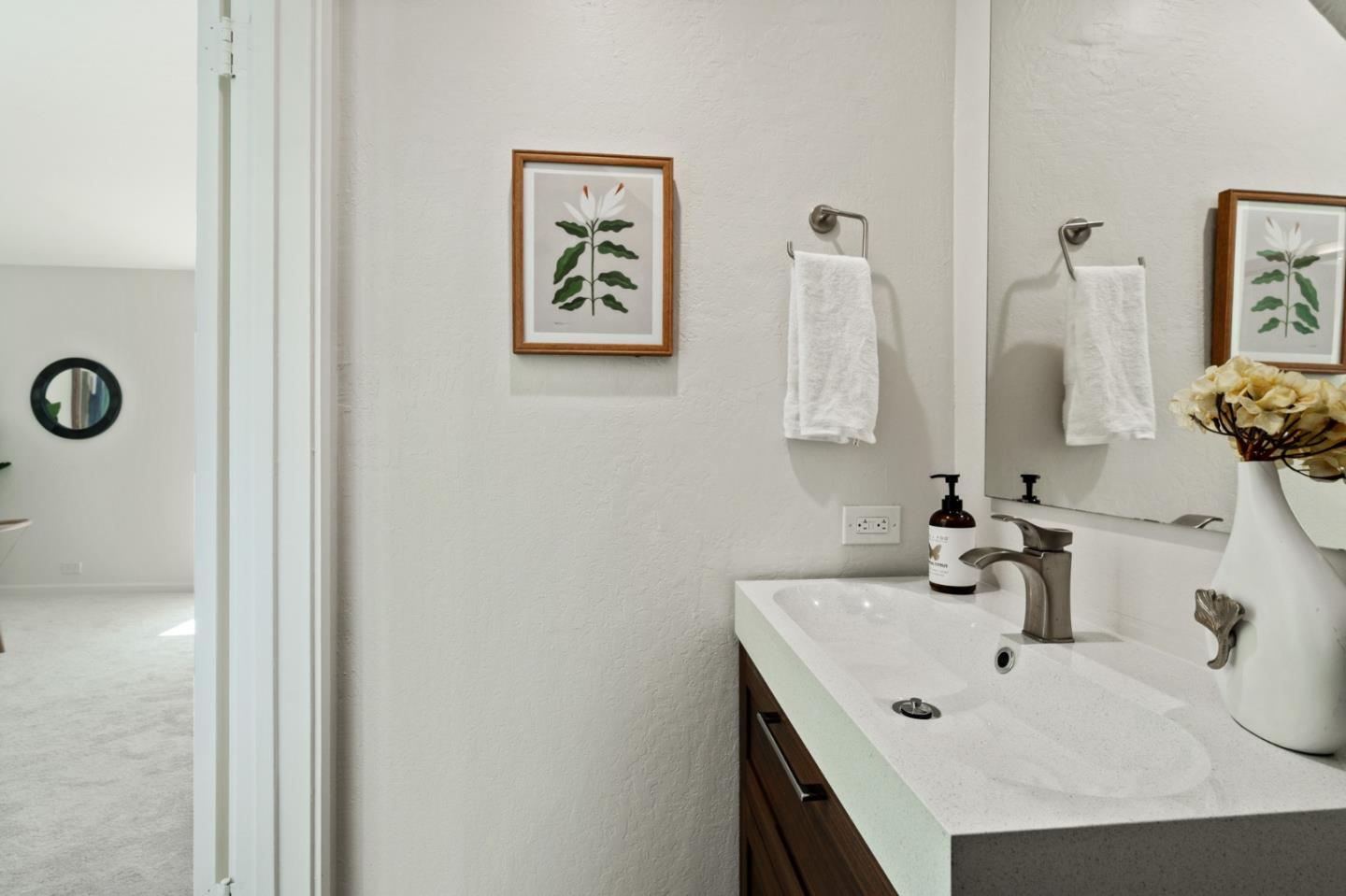 Detail Gallery Image 22 of 56 For 3207 Admiralty Ln, Foster City,  CA 94404 - 2 Beds | 1/1 Baths