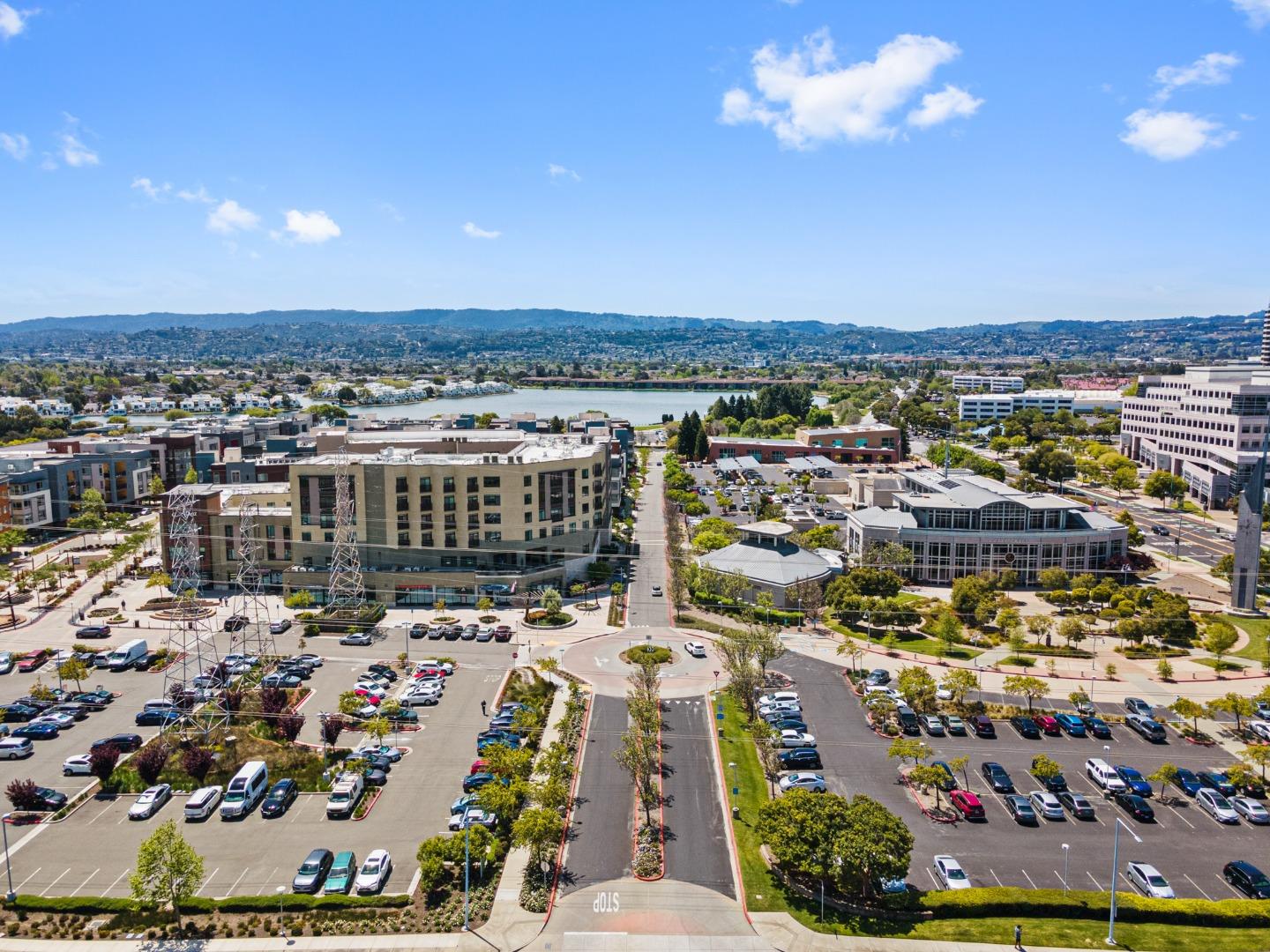 Detail Gallery Image 54 of 56 For 3207 Admiralty Ln, Foster City,  CA 94404 - 2 Beds | 1/1 Baths