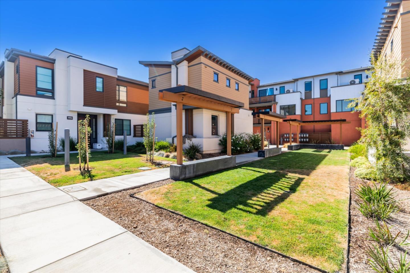 Detail Gallery Image 26 of 28 For 13154 Sepulveda Cir, Los Gatos,  CA 95032 - 1 Beds | 1/1 Baths