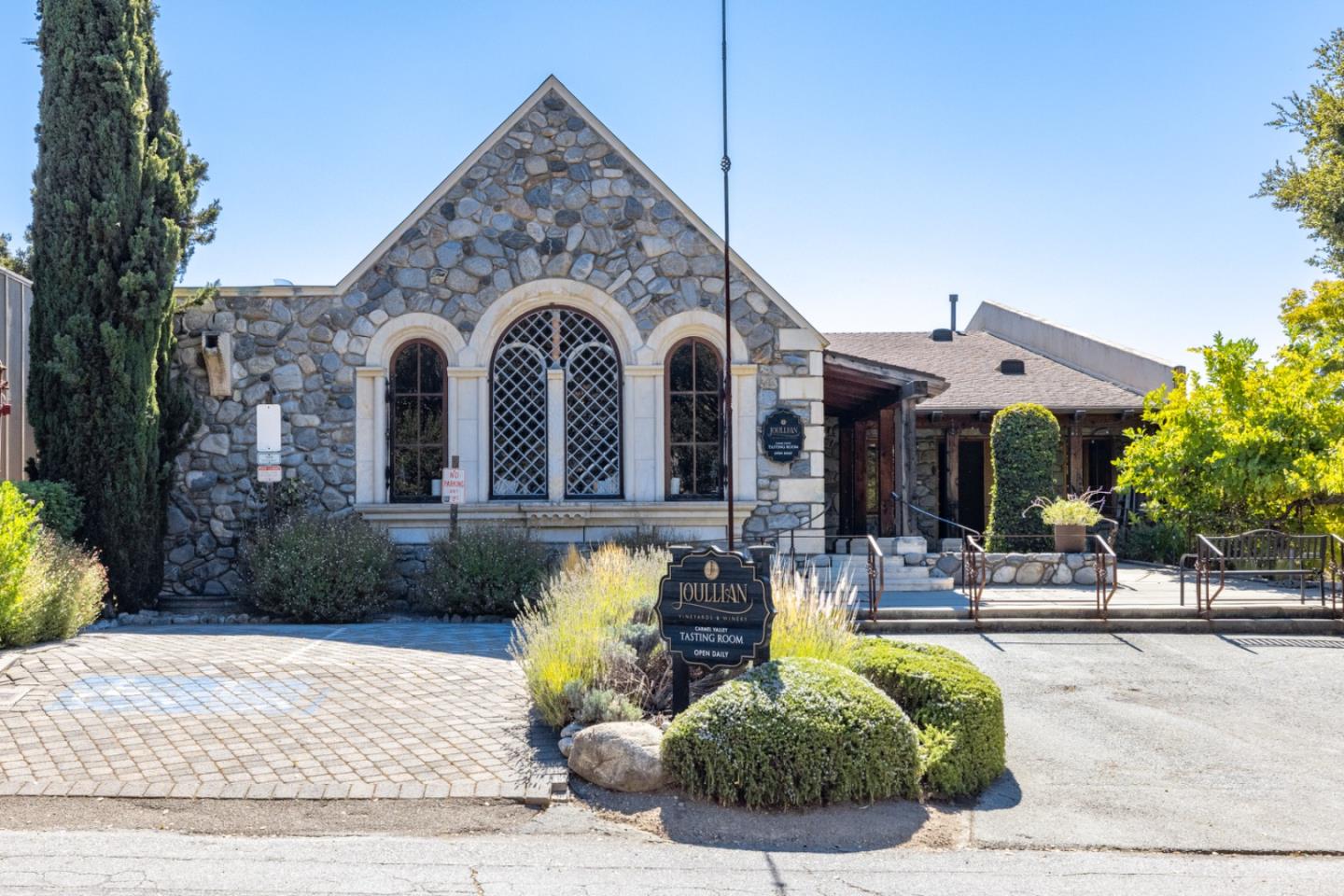 Detail Gallery Image 1 of 51 For 20300 Cachagua Rd, Carmel Valley,  CA 93924 - – Beds | – Baths