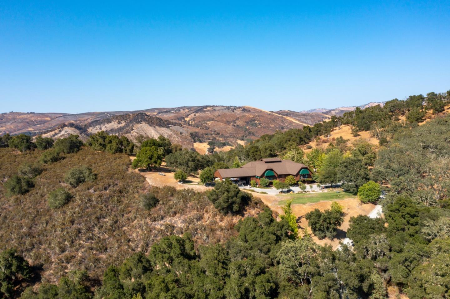 Detail Gallery Image 13 of 51 For 20300 Cachagua Rd, Carmel Valley,  CA 93924 - – Beds | – Baths