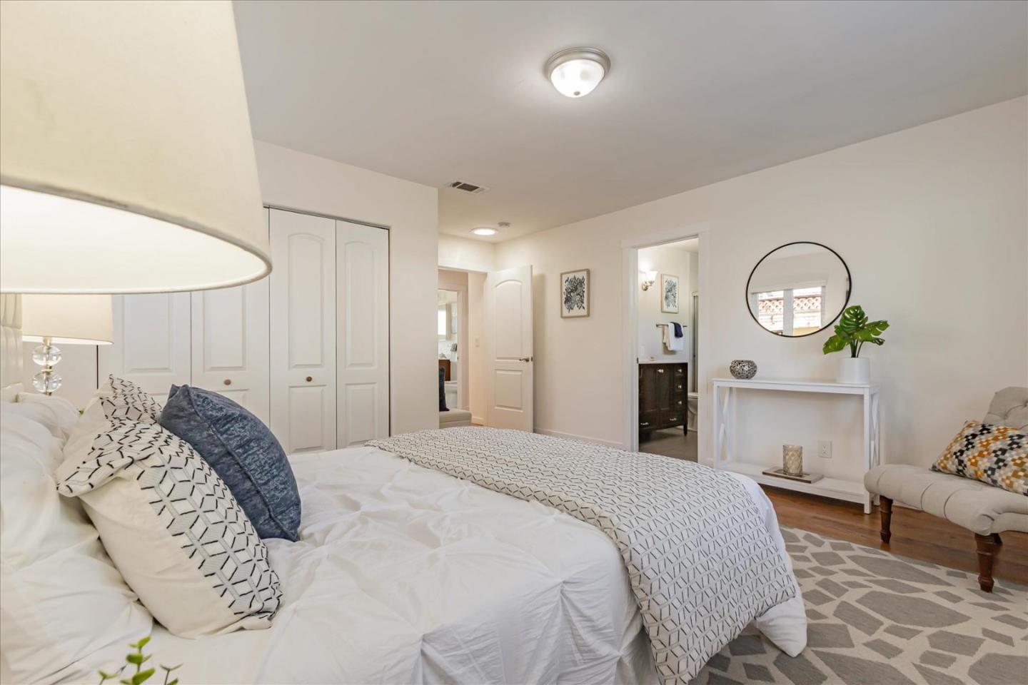 Detail Gallery Image 15 of 26 For 1030 Meridian Ave, San Jose,  CA 95125 - 2 Beds | 2 Baths