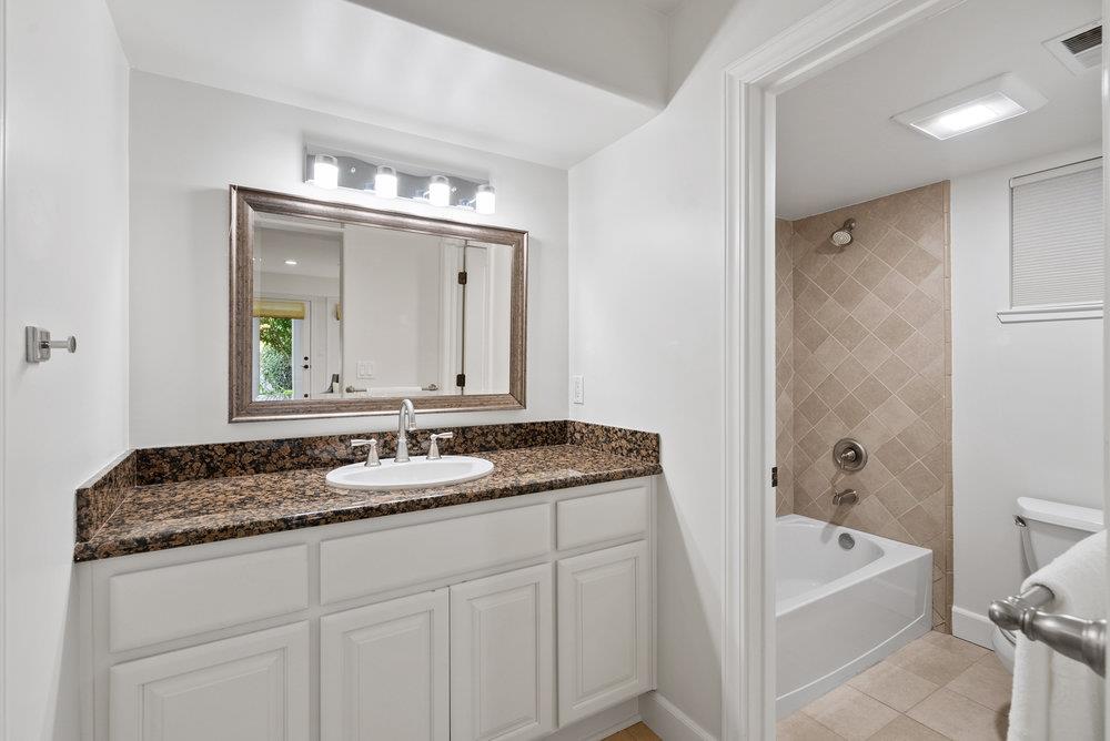 Detail Gallery Image 28 of 52 For 269 Trinidad Dr, Tiburon,  CA 94920 - 3 Beds | 3/1 Baths