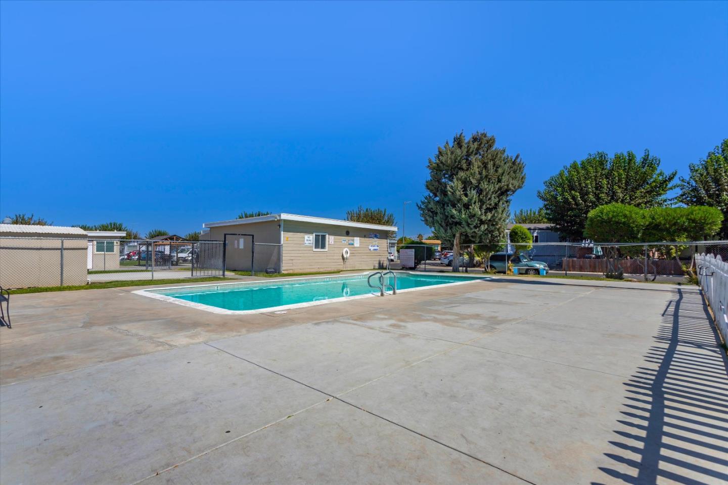 Detail Gallery Image 45 of 50 For 436 N Mercey Springs Rd #157,  Los Banos,  CA 93635 - 3 Beds | 2 Baths