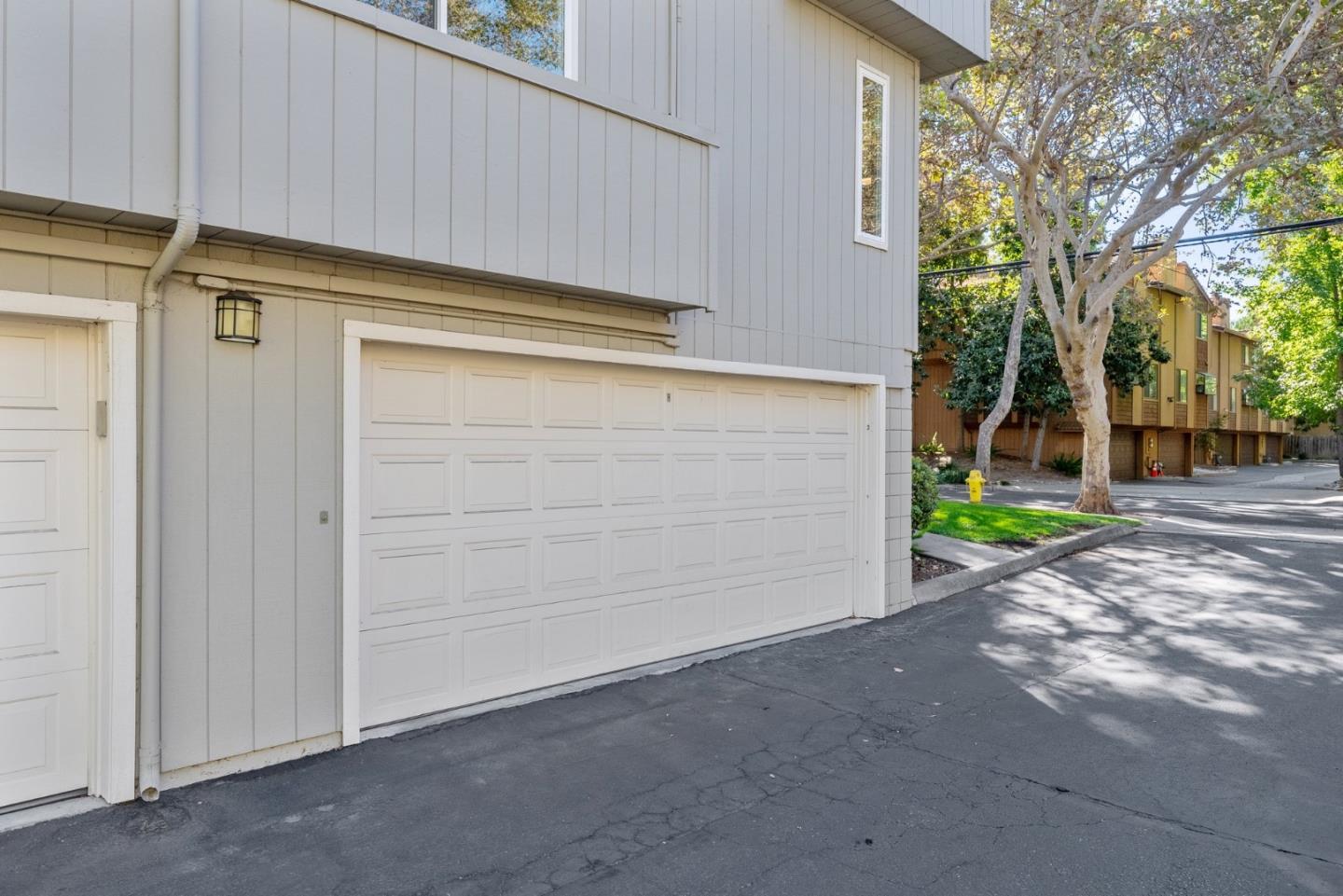 Detail Gallery Image 35 of 58 For 909 Apricot Ave #B,  Campbell,  CA 95008 - 2 Beds | 2 Baths