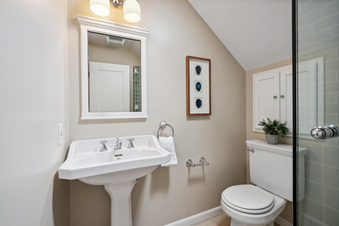 Detail Gallery Image 55 of 82 For 519 Nevada Ave, San Mateo,  CA 94402 - 5 Beds | 4/1 Baths