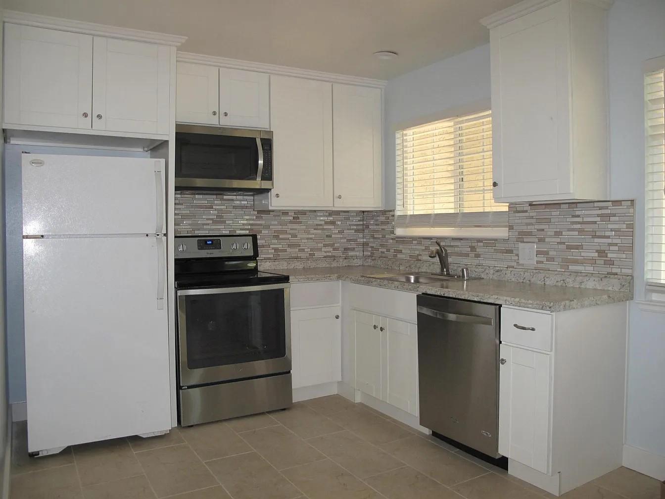 Detail Gallery Image 2 of 8 For 494 Greendale Way, San Jose,  CA 95129 - – Beds | – Baths