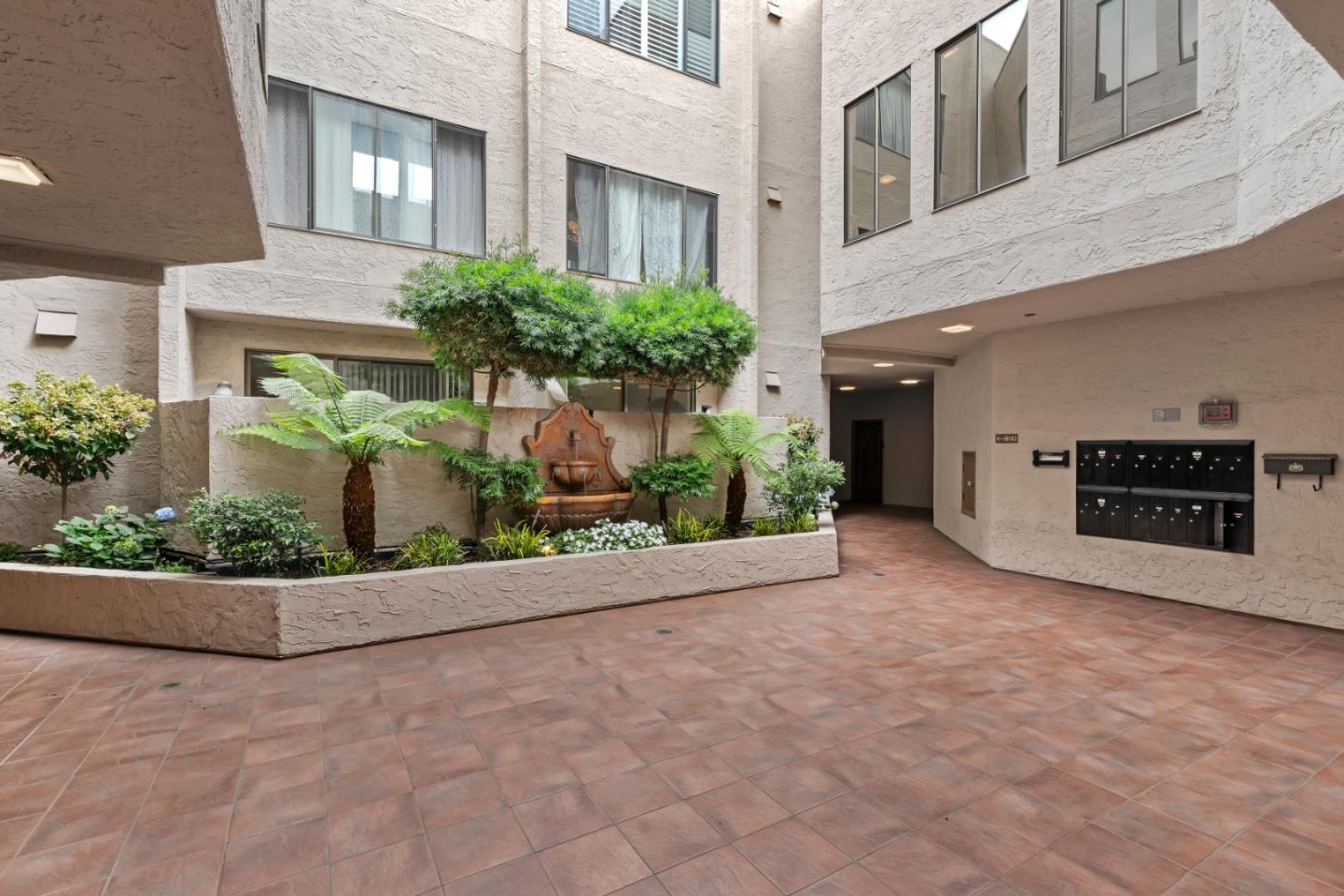 Detail Gallery Image 21 of 22 For 217 8th Ave #101,  San Mateo,  CA 94401 - 2 Beds | 2 Baths