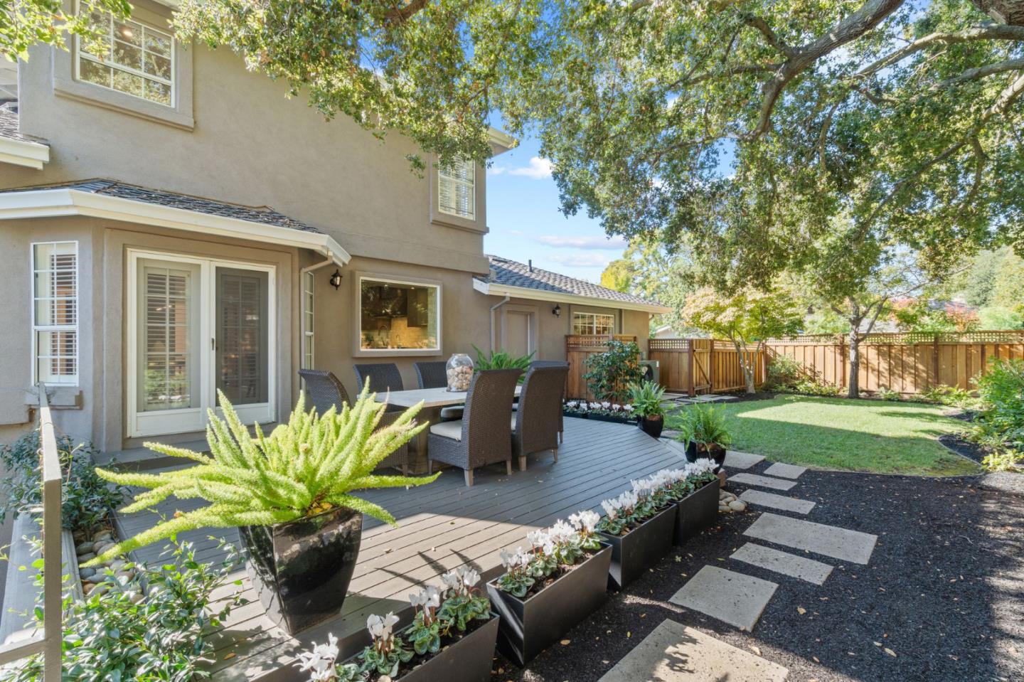 Detail Gallery Image 29 of 44 For 969 Berry Ave, Los Altos,  CA 94024 - 4 Beds | 3/1 Baths