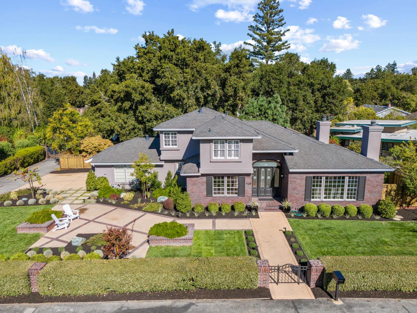 Detail Gallery Image 40 of 44 For 969 Berry Ave, Los Altos,  CA 94024 - 4 Beds | 3/1 Baths