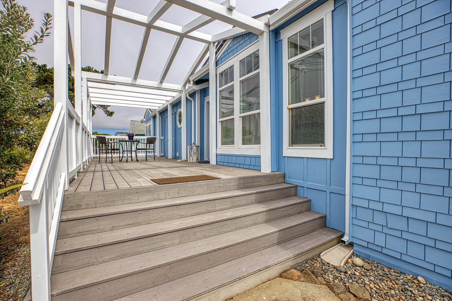 Detail Gallery Image 6 of 46 For 2395 Delaware Ave #22,  Santa Cruz,  CA 95060 - 2 Beds | 1 Baths