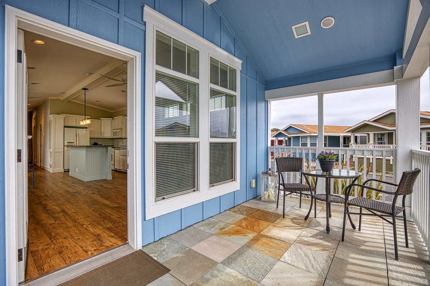 Detail Gallery Image 8 of 46 For 2395 Delaware Ave #22,  Santa Cruz,  CA 95060 - 2 Beds | 1 Baths