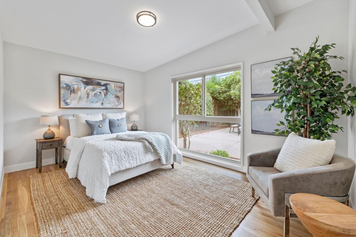 Detail Gallery Image 11 of 21 For 2507 Holland St, San Mateo,  CA 94403 - 3 Beds | 2 Baths