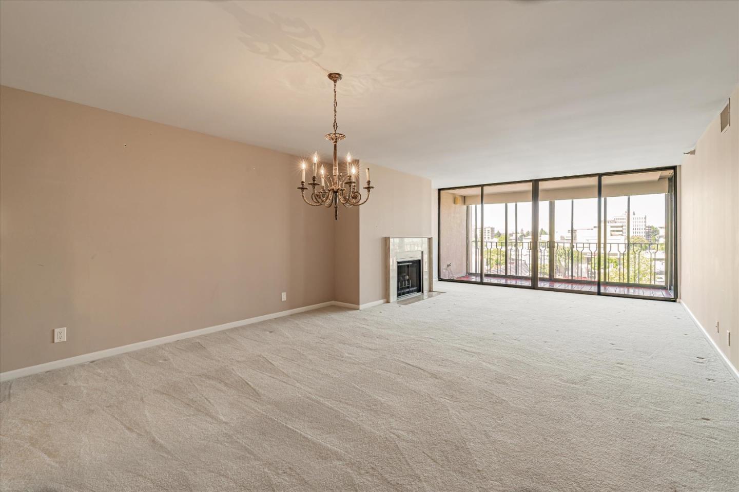 Detail Gallery Image 4 of 24 For 555 Laurel Ave #517,  San Mateo,  CA 94401 - 2 Beds | 2 Baths